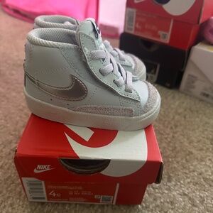 Nike blazer mid ‘77 toddler
